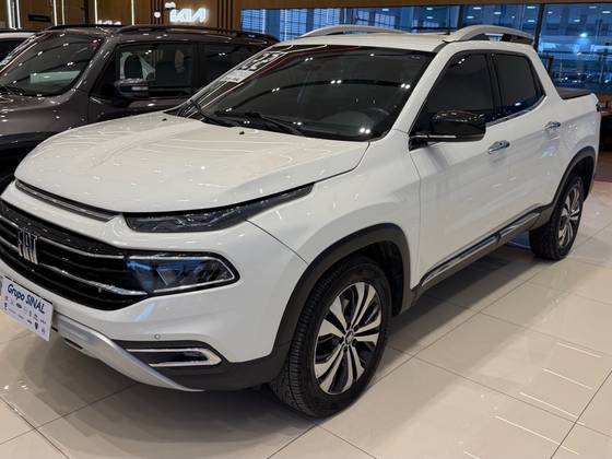 FIAT TORO 2.0 16V TURBO DIESEL VOLCANO 4WD AT9